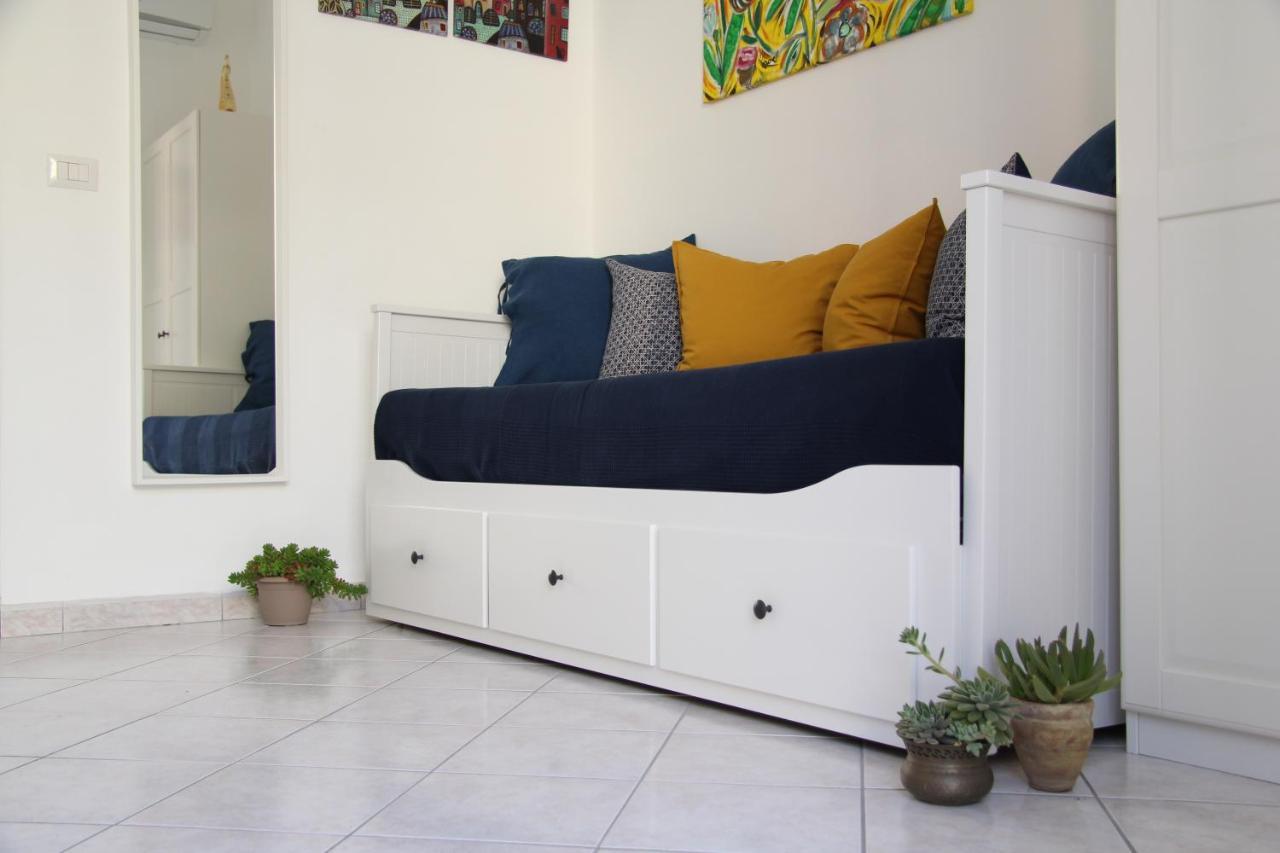 Casa Vacanze Terramare, 550 Mt From The Beach, Close To Ortigia Historic Center Syracuse Eksteriør billede