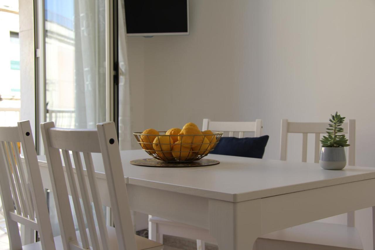 Casa Vacanze Terramare, 550 Mt From The Beach, Close To Ortigia Historic Center Syracuse Eksteriør billede